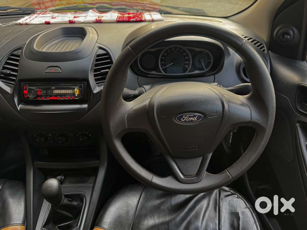 Ford Figo 1.2p Trend Mt, 2016, Petrol