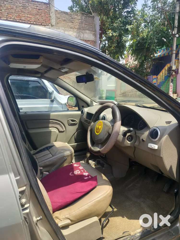 Mahindra Verito D6 2012