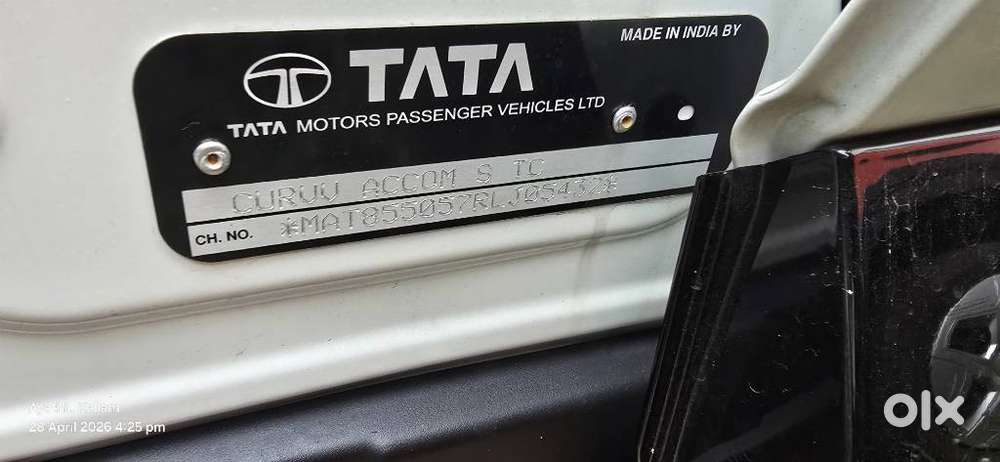 Tata Curvv Accomplished Plus A 1.2 Hyperion Gdi Petrol 6mt, 2024, Pe..