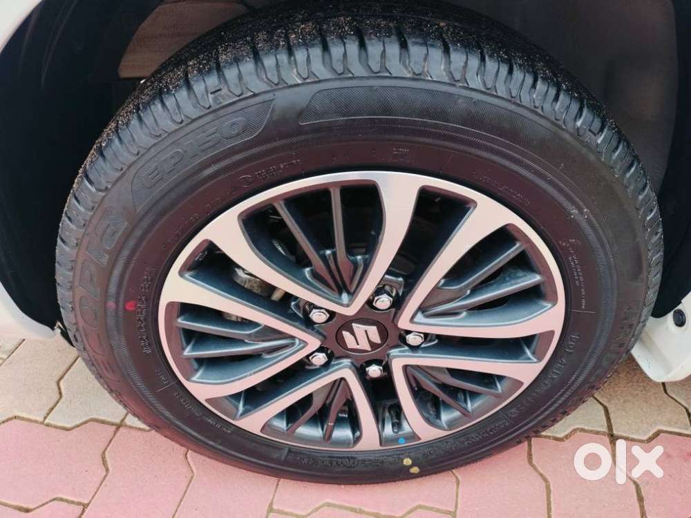 Maruti Suzuki Ertiga 1.5 Zxi, 2023, Petrol
