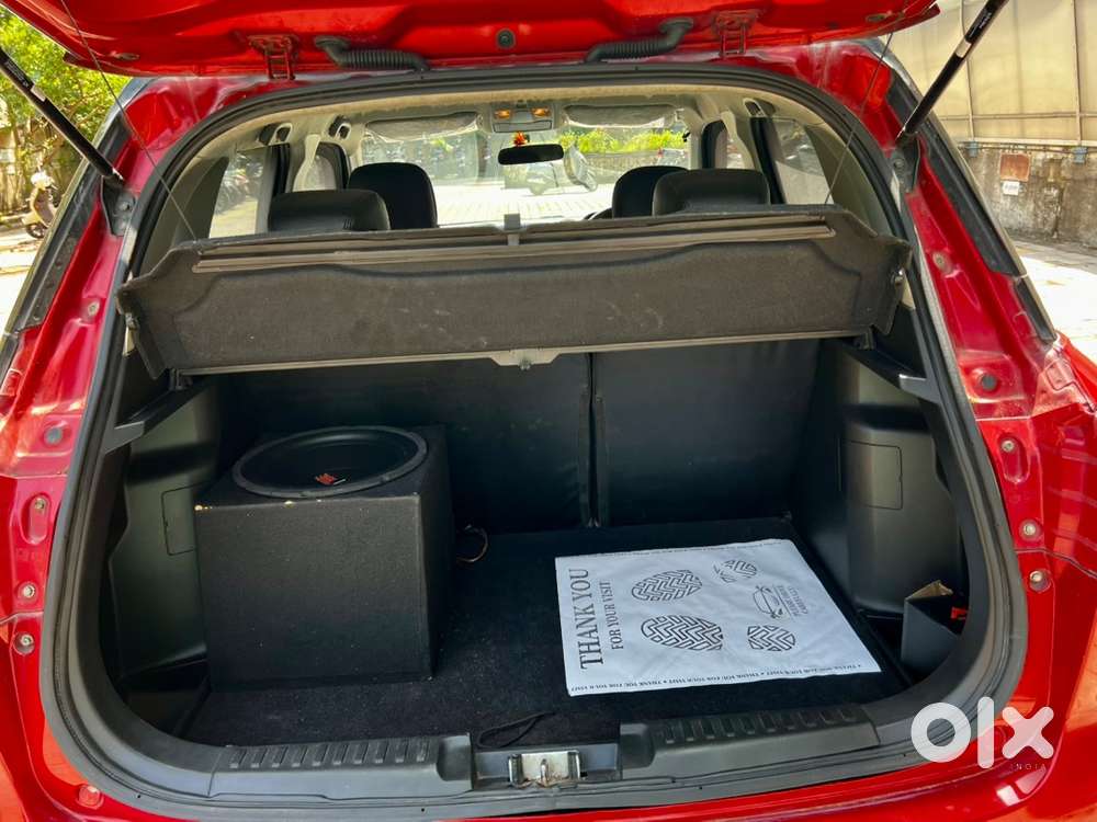 Brand New Condition Maruti Brezza 2018 Dual Tone