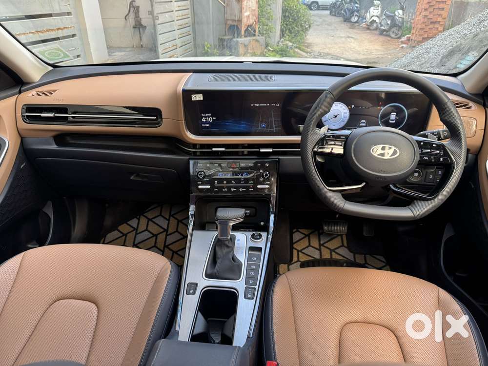 Hyundai Alcazar Signature (o) 6 Str 1.5 Petrol Dct, 2025, Petrol