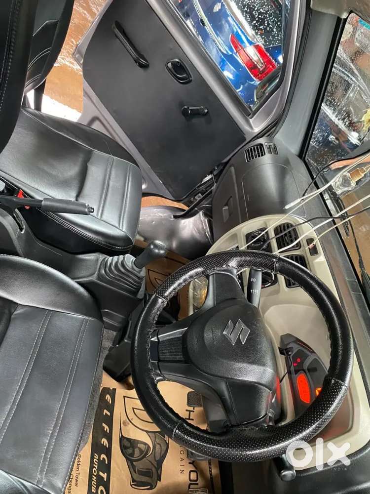 Maruti Suzuki Eeco Petrol + Cng 2023