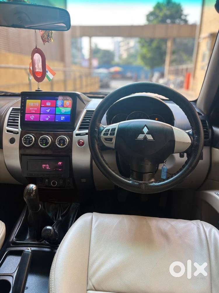 Mitsubishi Pajero Sport 2.5 Manual, 2014, Diesel