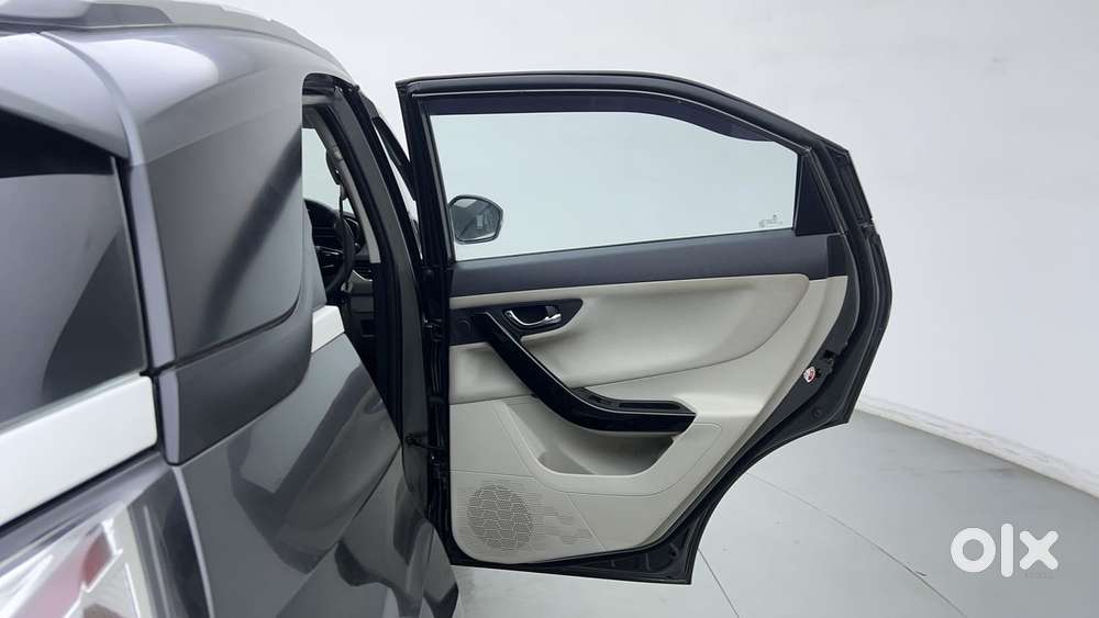 Tata Nexon 1.2 Revotron Xz Plus, 2020, Petrol