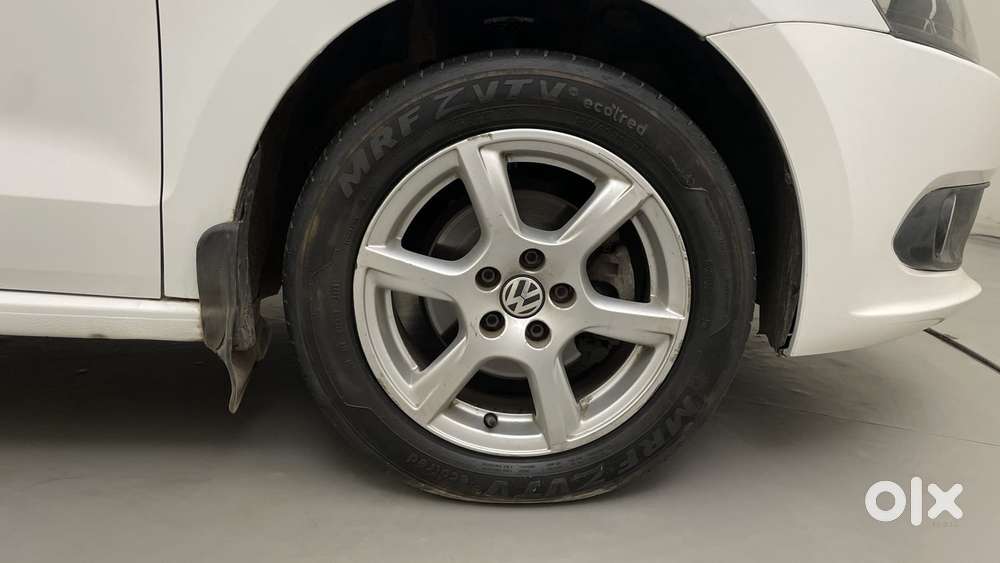 Volkswagen Vento 2010-2013 Petrol Highline, 2013, Petrol