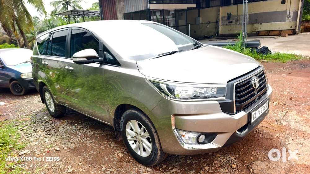 Toyota Innova Crysta 2.4 G Plus Mt 8 Str, 2020, Diesel