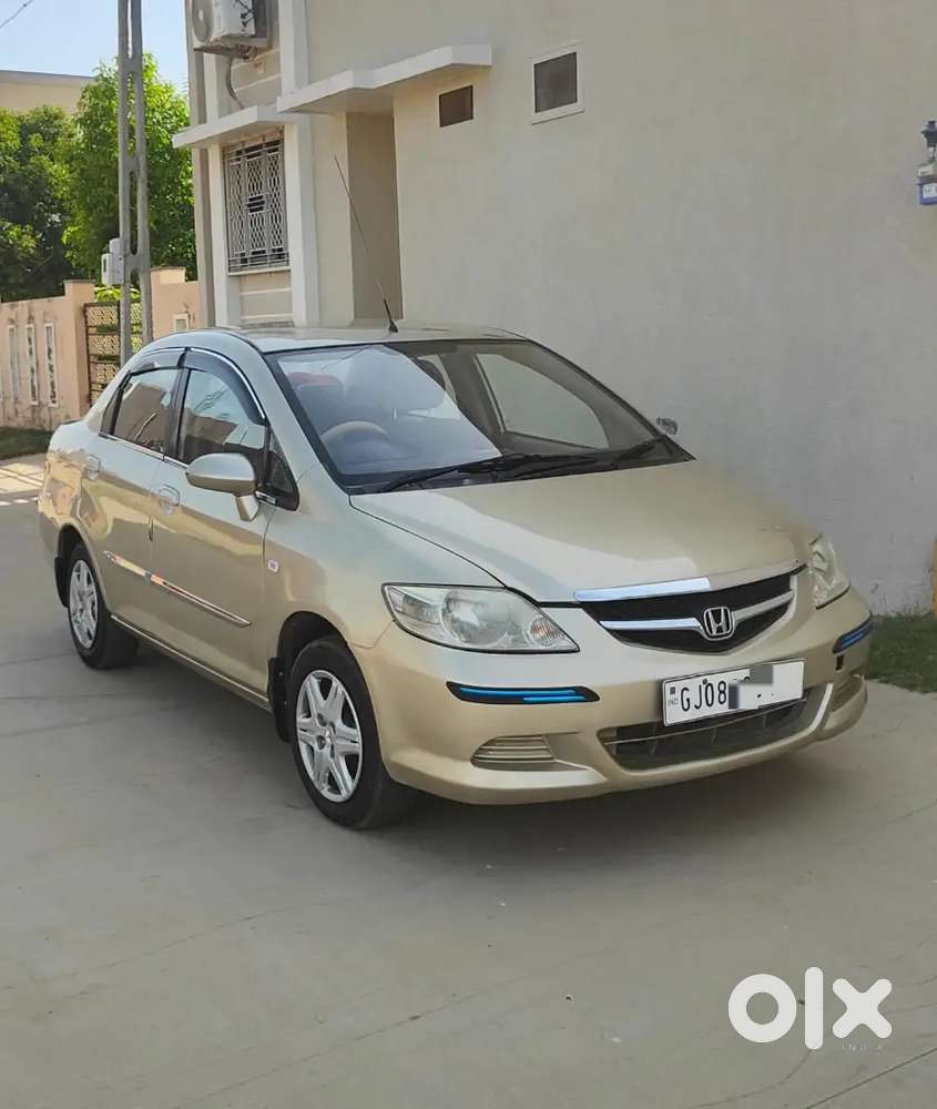 Honda City Zx 2007 Cng & Hybrids Well Maintained
