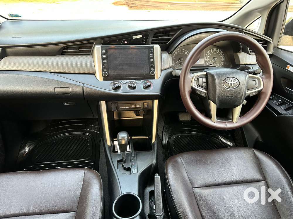 Toyota Innova Crysta [2020-ongoing] 2.4 Gx At 7 Str, 2021, Diesel