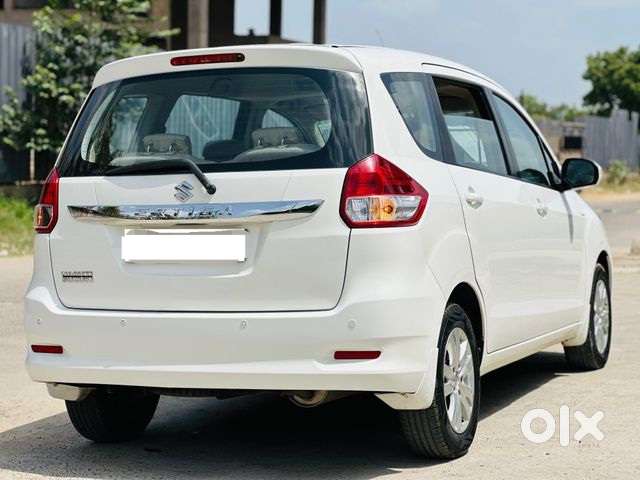 Maruti Suzuki Ertiga Vxi Abs Bs Iv, 2017, Petrol