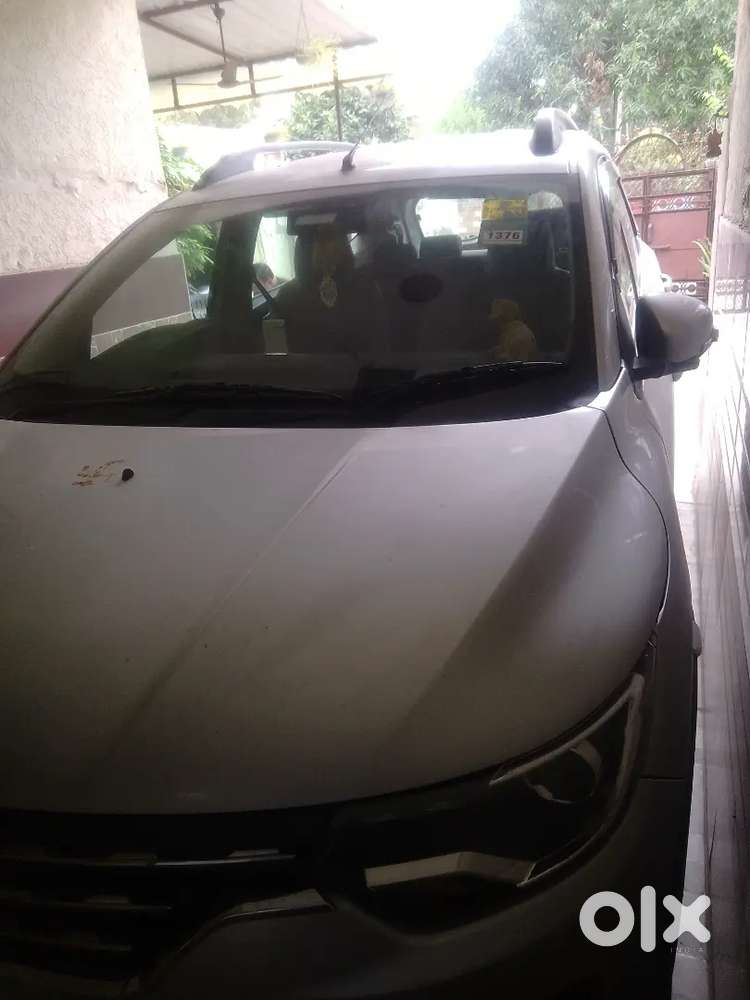 Renault Triber 2021 Dual Tone