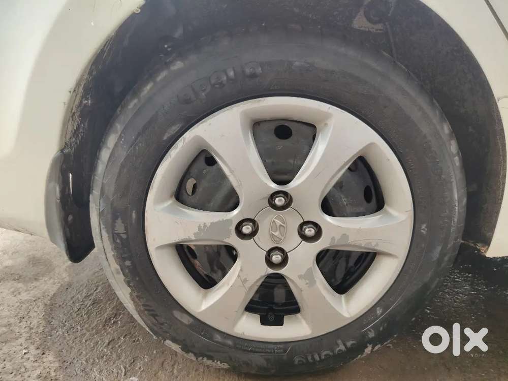 Hyundai Verna 1.6 Petrol 2012