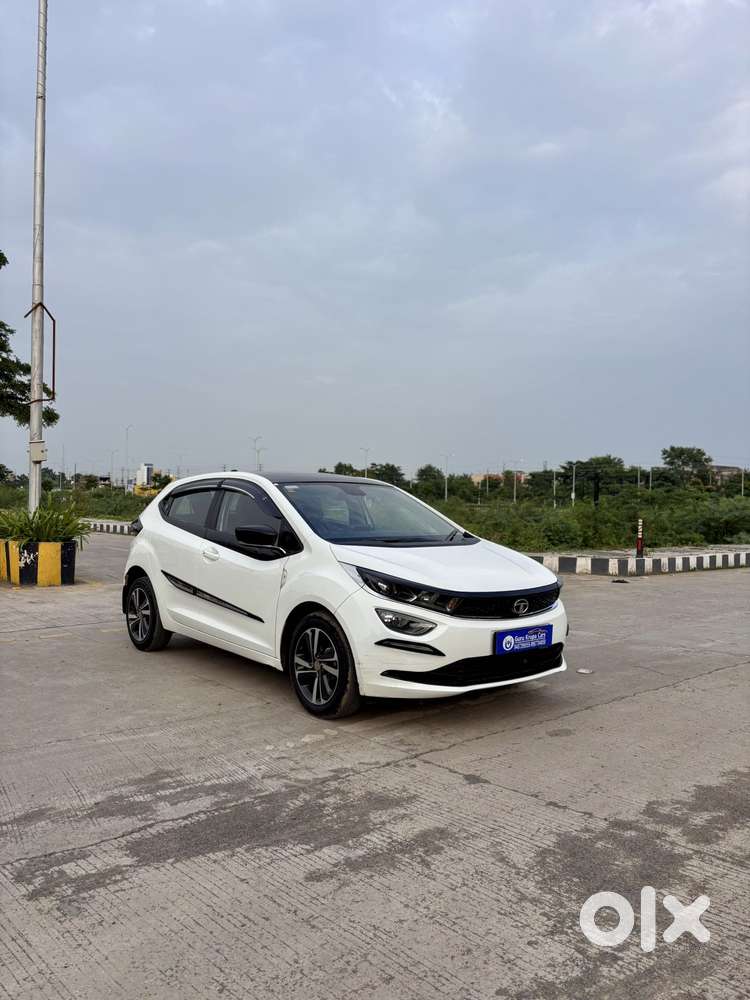 Tata Altroz Xz Plus (s) Dark Edition, 2023, Petrol
