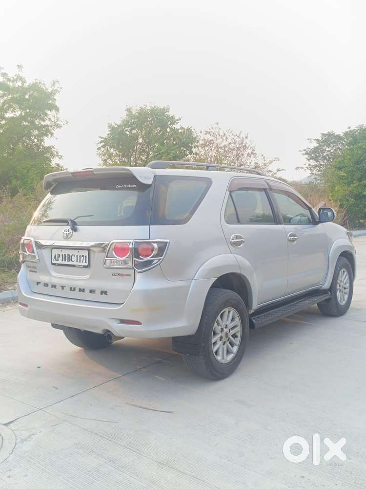 Toyota Fortuner 3.0 4x2 Automatic, 2012, Diesel