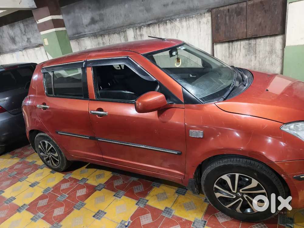 Maruti Suzuki Swift 2011 Diesel 93083 Km Driven