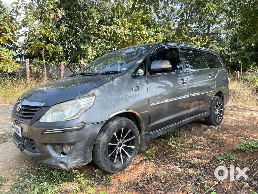 Toyota Innova Diesel 2013