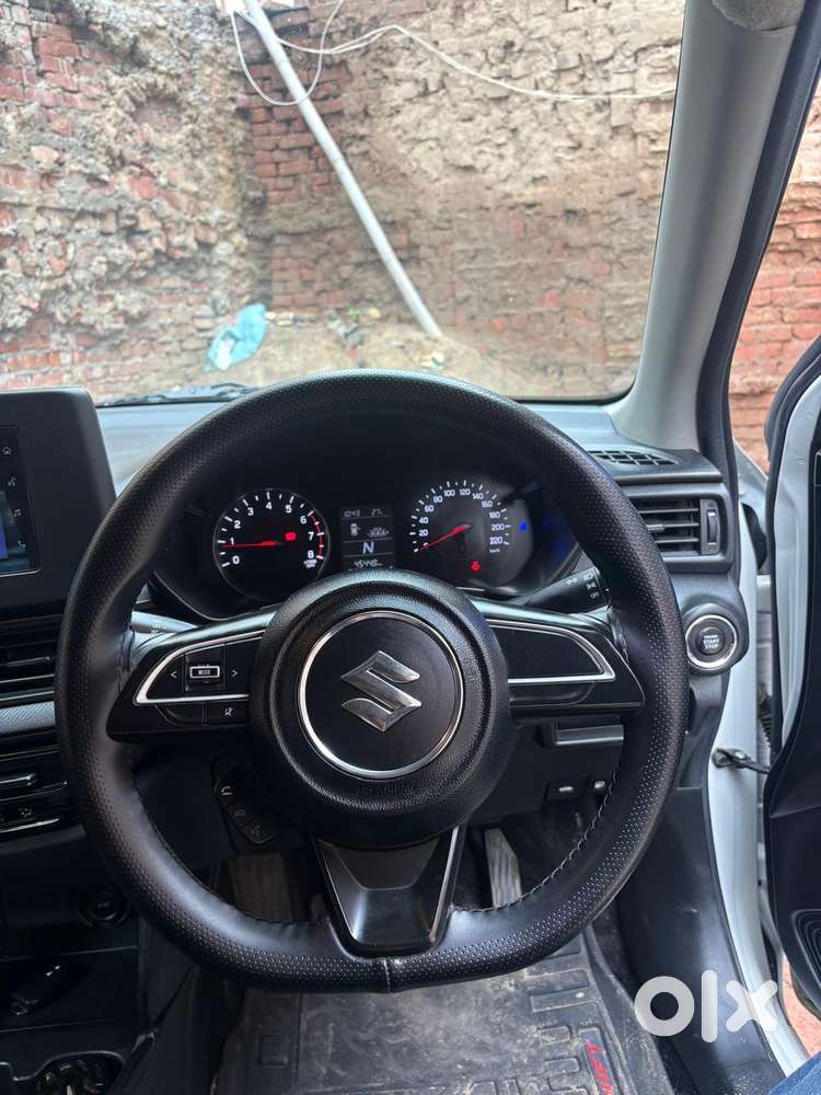 Maruti Suzuki Swift Vxi Ags, 2024, Petrol