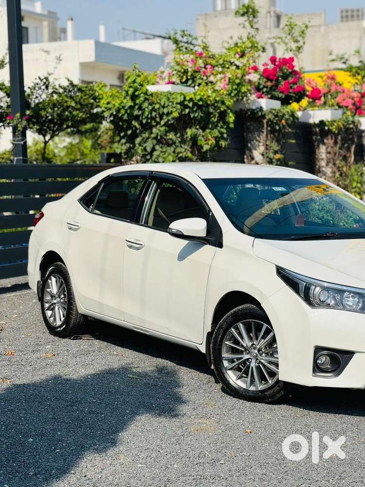 Toyota Car Petrol 2016