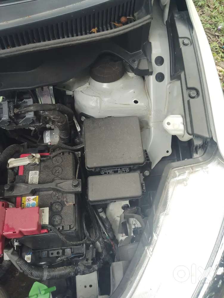 Ertiga Vxi Cng Anniversary 2025