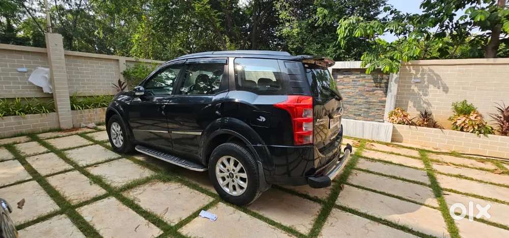 First Owner  Mahindra W8 Xuv500 Diesel Manual 2016