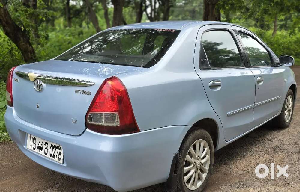 Toyota Etios [2013-2014] Petrol Manual 2011