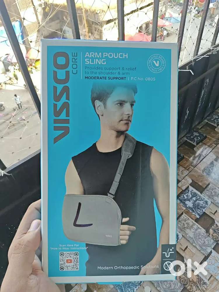 Hand pouch for hand fracture