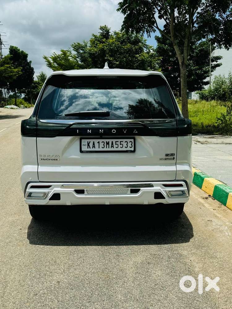 Toyota Innova Hycross Good Condition