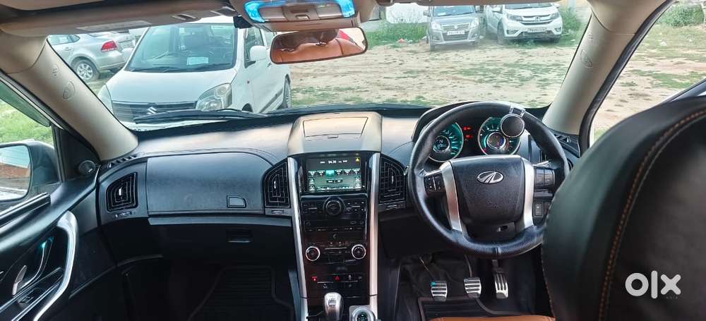 Mahindra Xuv500 At W10 Awd, 2016, Diesel
