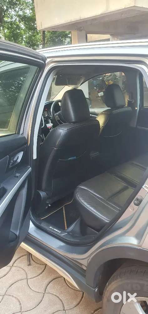 Maruti Suzuki S-cross 1.6 Alpha Diesel Well-maintained