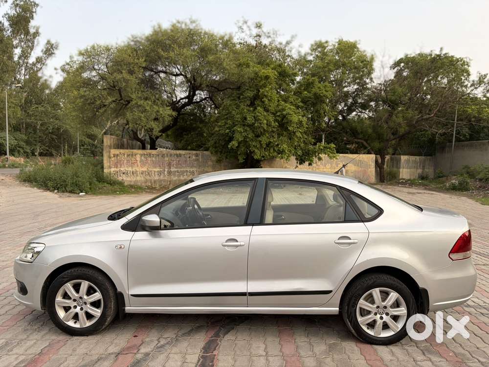 Volkswagen Vento Petrol Highline, 2012, Petrol