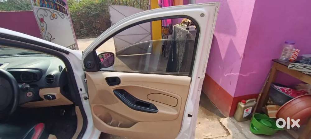 Ford Figo Aspire 2017 Diesel 120000 Km Driven