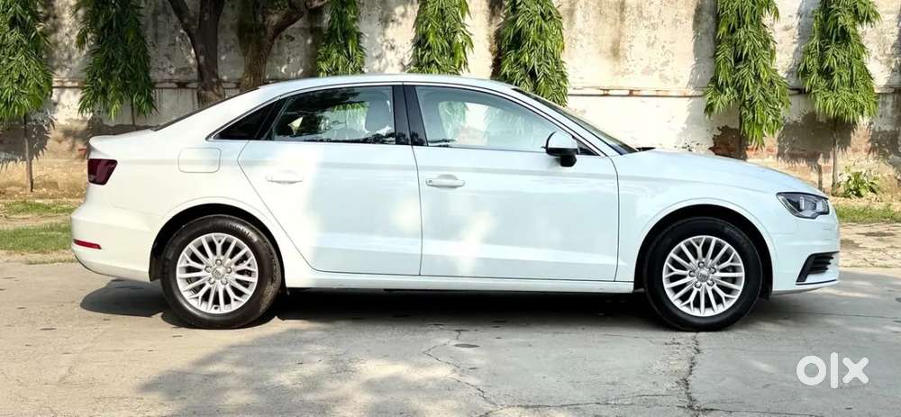Audi A3 1.8 40 Tfsi Premium Plus + Sunroof, 2016, Petrol