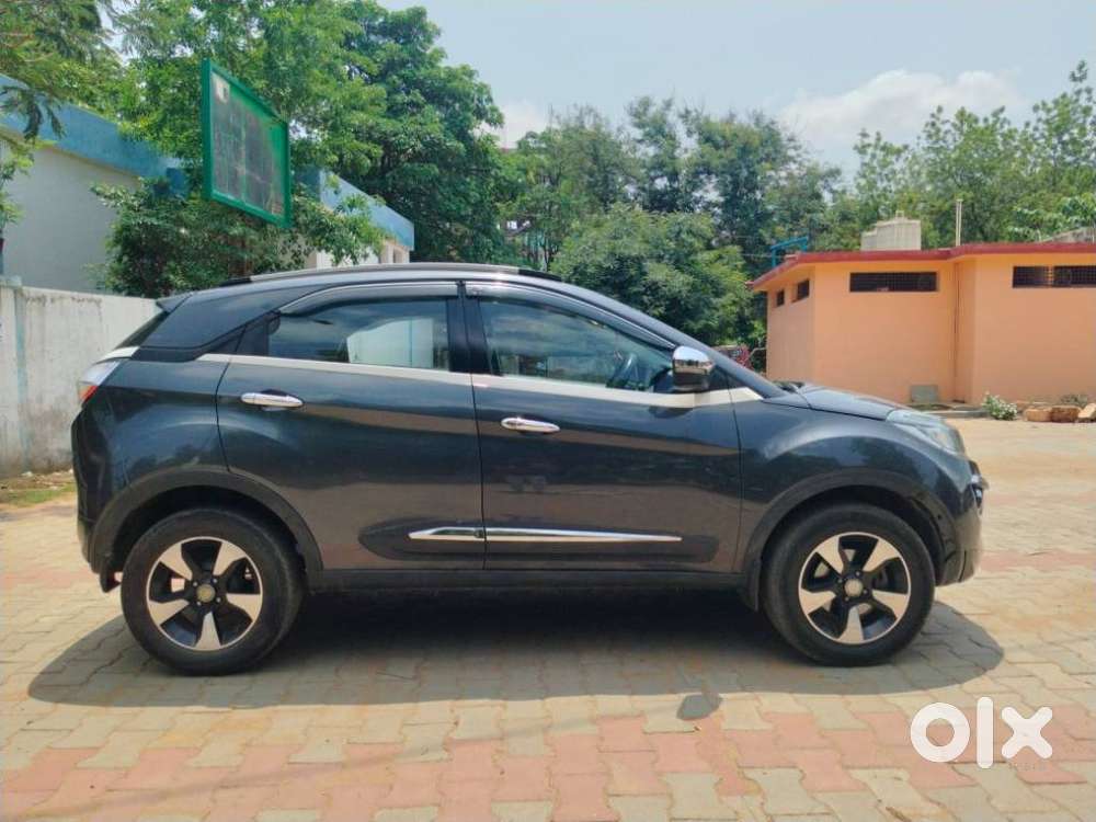 Tata Nexon Xz Plus (hs), 2019, Petrol