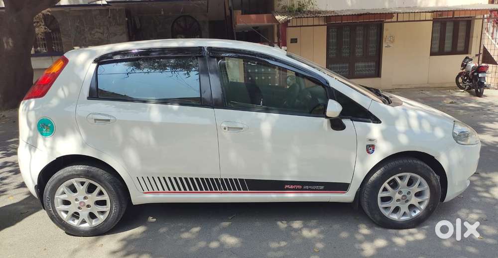 Fiat Punto Emotion 1.2, 2011, Petrol