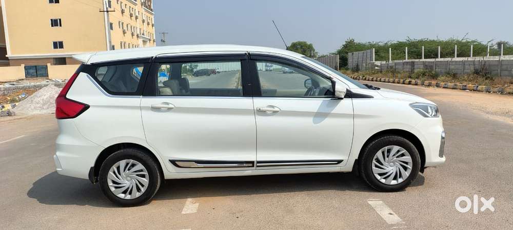 Maruti Suzuki Ertiga 1.5 Vxi, 2024, Petrol