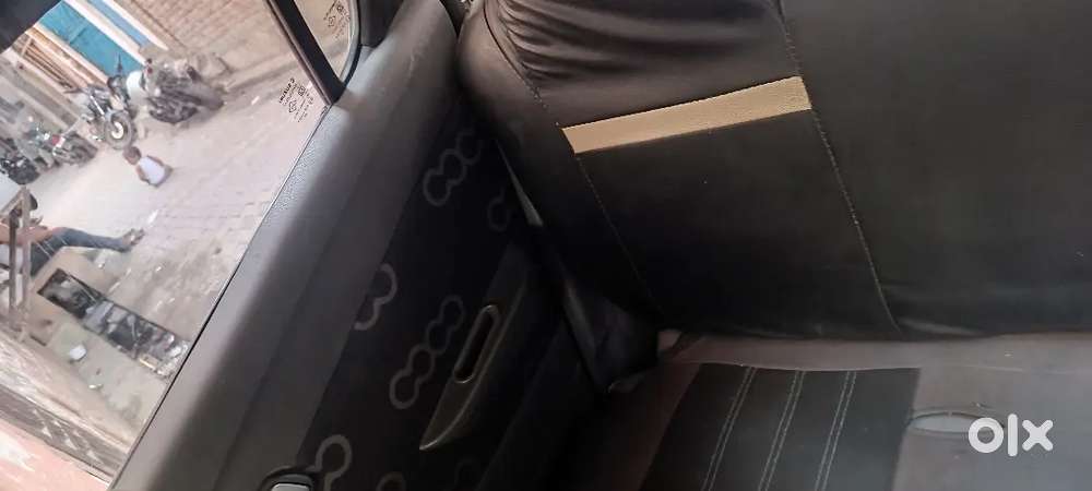 Koi Kami Nahi Hai Car Mai Olayweel Hai Power Window