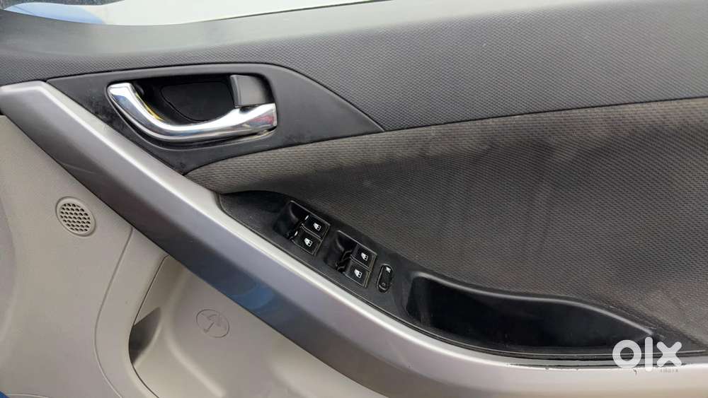 Tata Nexon 1.2 Revotron Xz Plus, 2018, Petrol