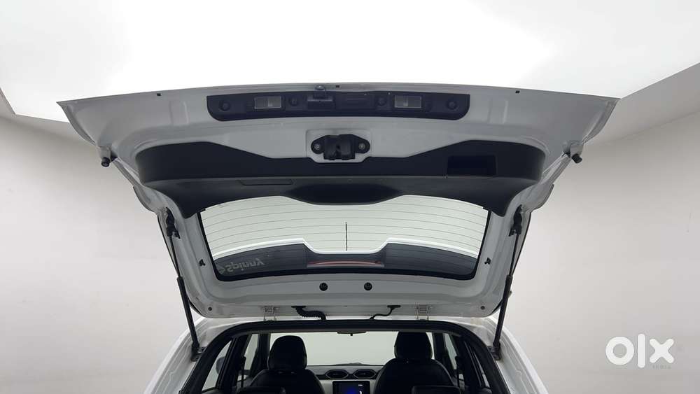 Nissan Magnite 1.0 Xv, 2021, Petrol