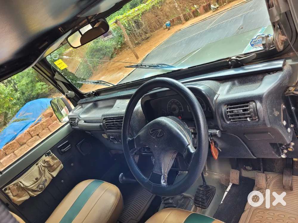 Thar Crde 4x4ac (army Officers Vehicle)