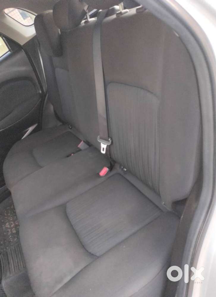 Maruti Suzuki Baleno Sigma, 2024, Petrol
