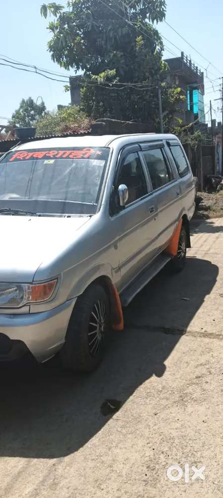 Chevrolet Tavera 2011 Diesel 150000 Km Driven