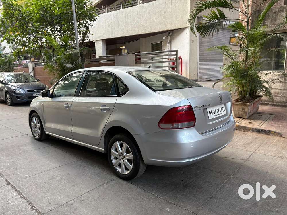 Volkswagen Vento 2010-2013 Petrol Highline At, 2012