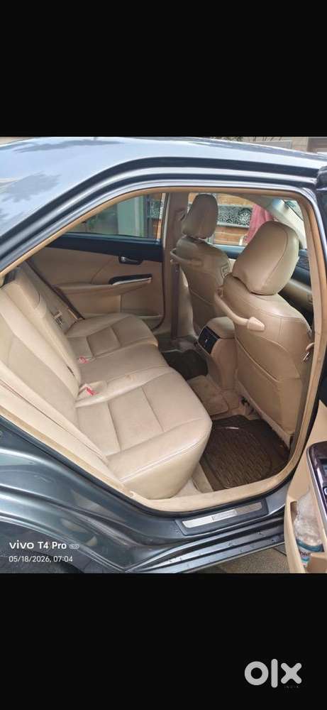 Toyota Camry 2014 Petrol Well Maintained