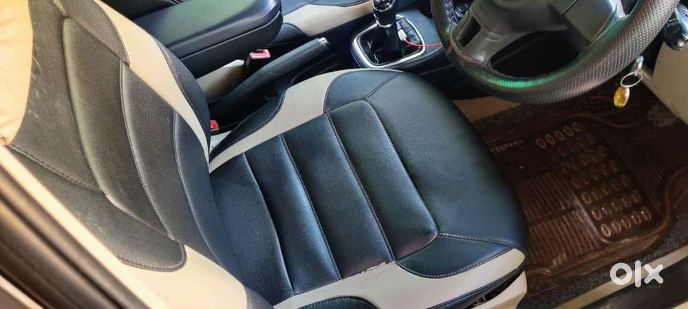 Volkswagen Polo 2011 Petrol Extremely Good Condition Army Officer Car