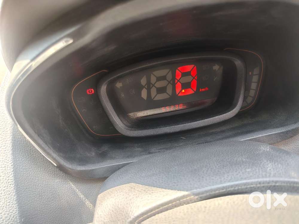 Renault Kwid Petrol Manual 2017