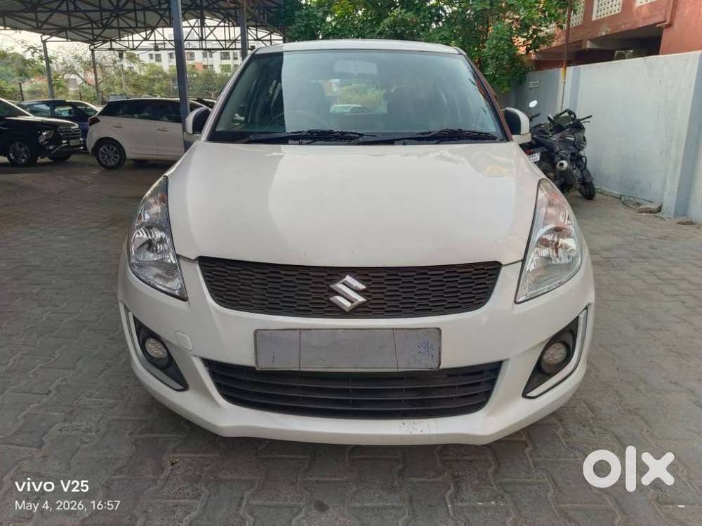 Maruti Suzuki Swift Vxi, 2017, Petrol