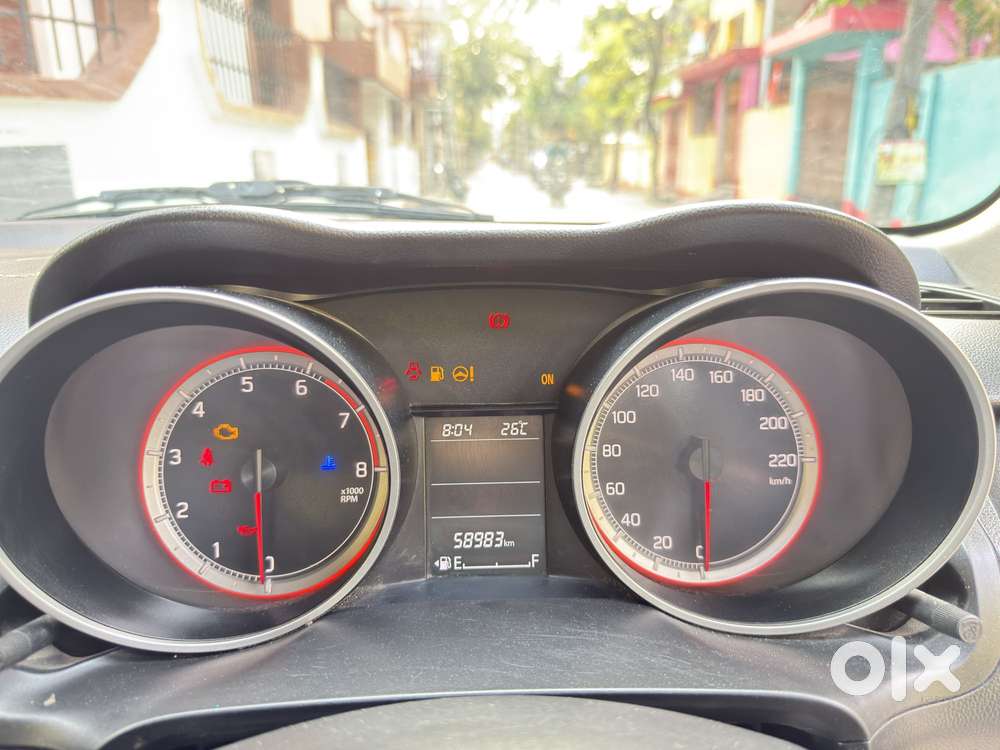 Maruti Suzuki Swift Vxi Optional, 2018, Petrol