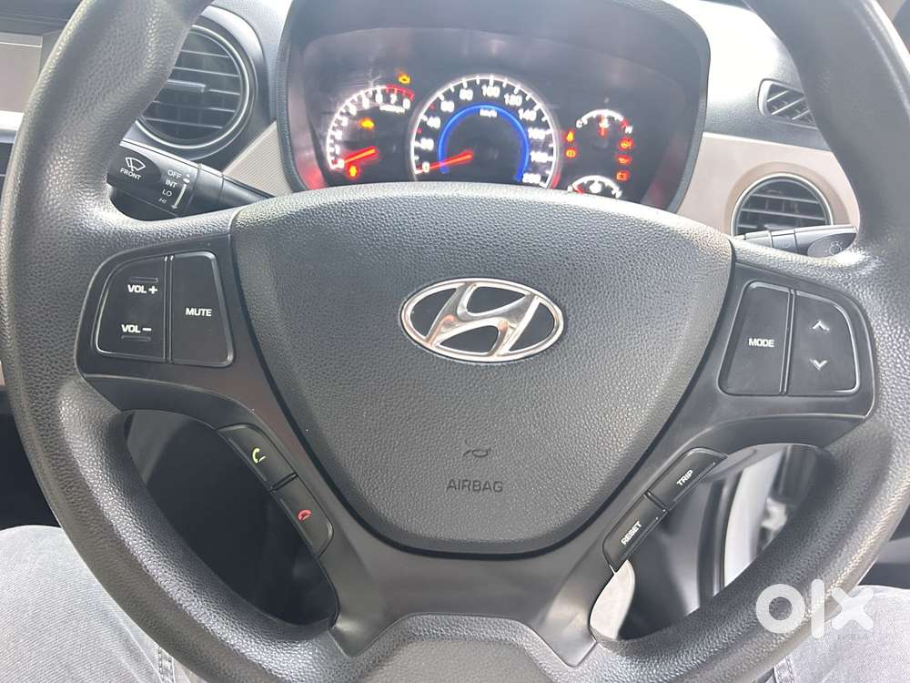 Hyundai Grand I10 Sportz(o) 1.2 Mt, 2018, Petrol