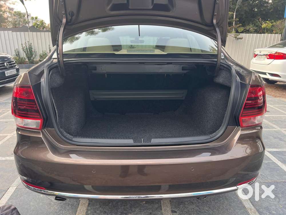 Volkswagen Vento 1.2 Tsi Highline Plus At, 2019, Petrol