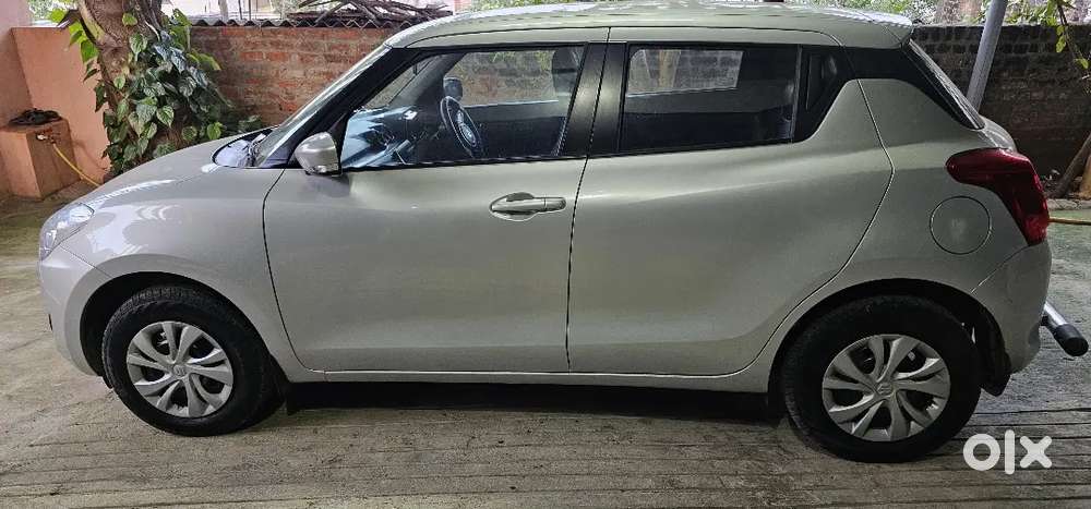 Maruti Suzuki Swift 2023 Petrol 20800 Km Driven Automatic